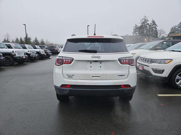 2025 Jeep Compass North | Remote Start | Heated Seats! image 5