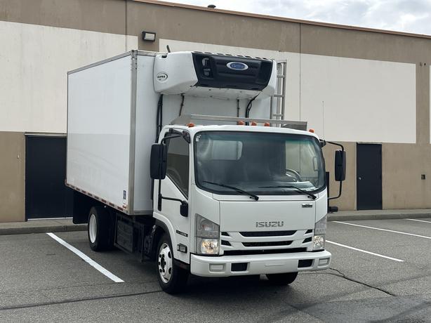 2019 Isuzu NRR image 1