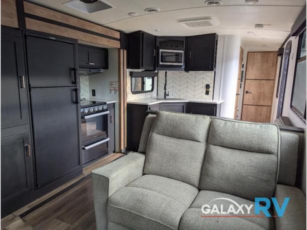 Used 2022 Keystone RV Outback 341RD image 5