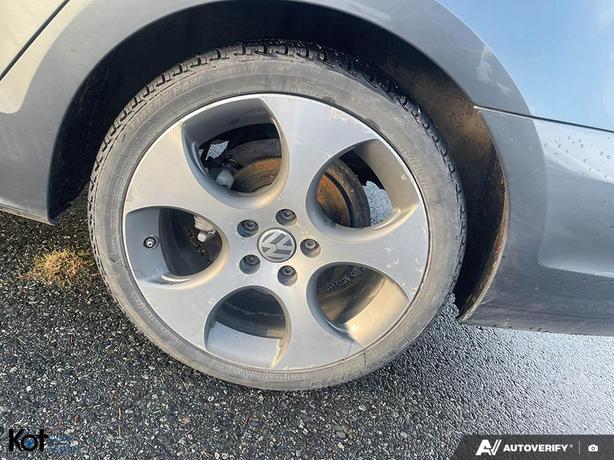 2014 Volkswagen Jetta 4dr 2.0L Man Trendline NO ACCIDENTS! FULLY INSPECTED! GOOD image 6