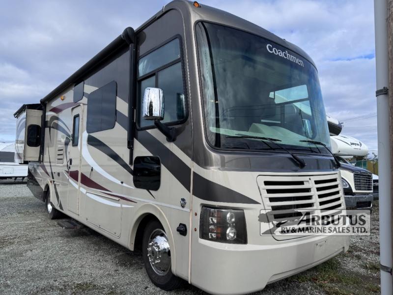 Used 2014 Coachmen RV Pursuit 29 SB display photo