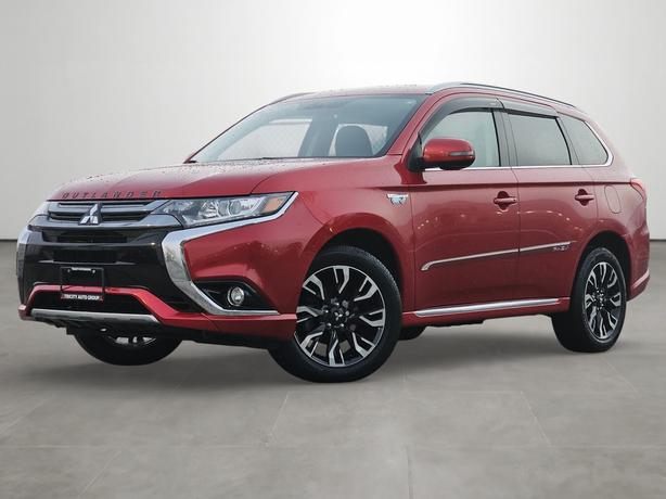 2018 Mitsubishi Outlander PHEV image 1