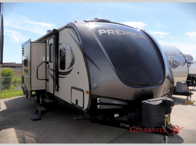 Used 2017 Keystone RV Premier Ultra Lite 26RBPR display photo