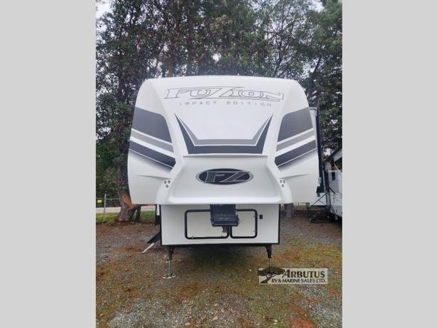Used 2022 Keystone RV Fuzion Impact Edition 367 image 7