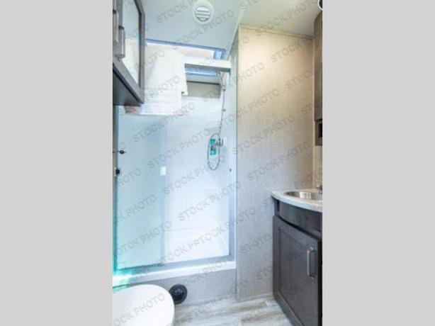 Used 2020 Grand Design Reflection 297RSTS image 5