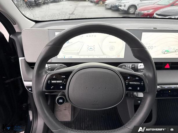 2023 Hyundai IONIQ 5 Preferred ! BACKUP CAMERA! BLINDSPOT! NO ACCIDENT! image 6