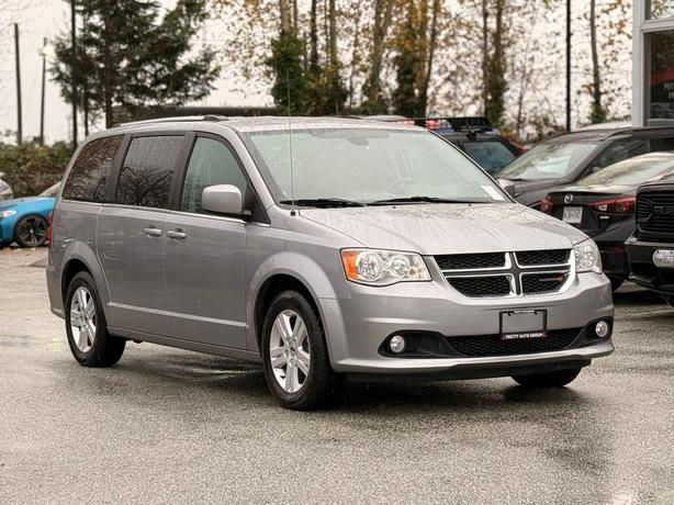 2020 Dodge Grand Caravan Crew - Heated Steering Wheel, Leather image 4