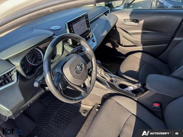 2020 Toyota Corolla LE image 6