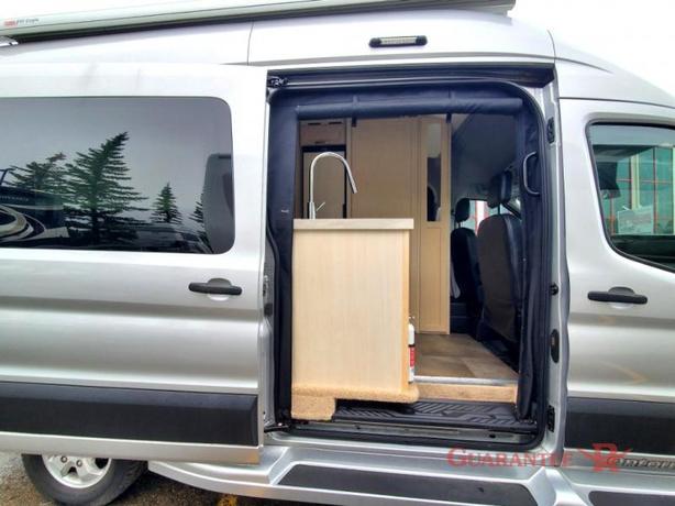 Used 2021 Pleasure-Way Ontour 2.0 image 8