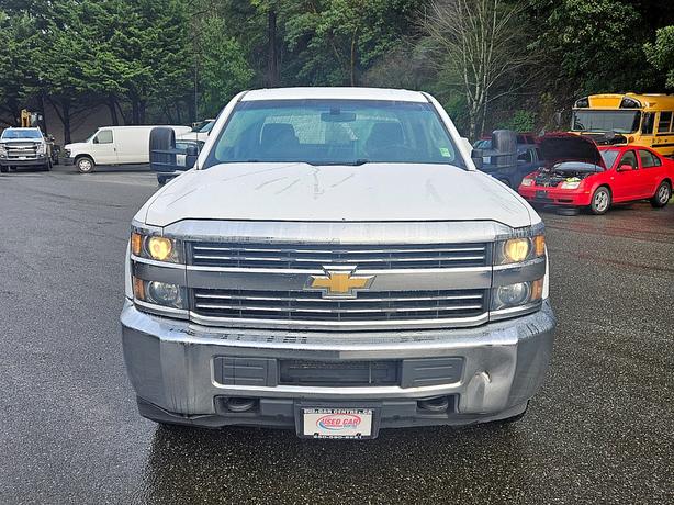 2015 Chevrolet  Silverado 2500HD Work Truck image 2
