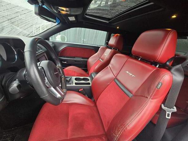 2014 Dodge Challenger SRT8 - Manual Transmission, Red Leather Interior image 8