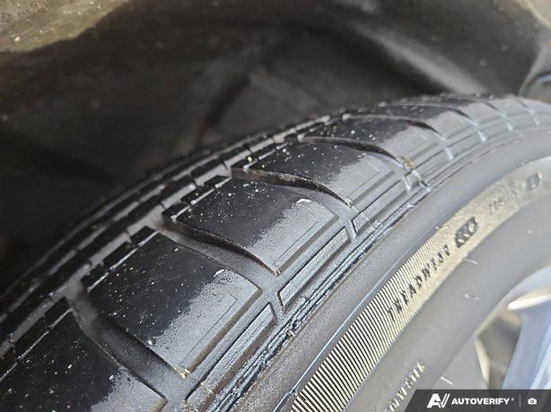 2023 Dodge Challenger R/T RWD | No Reported Accidents | One Owner! image 7