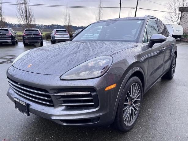 2020 Porsche Cayenne Base image 3