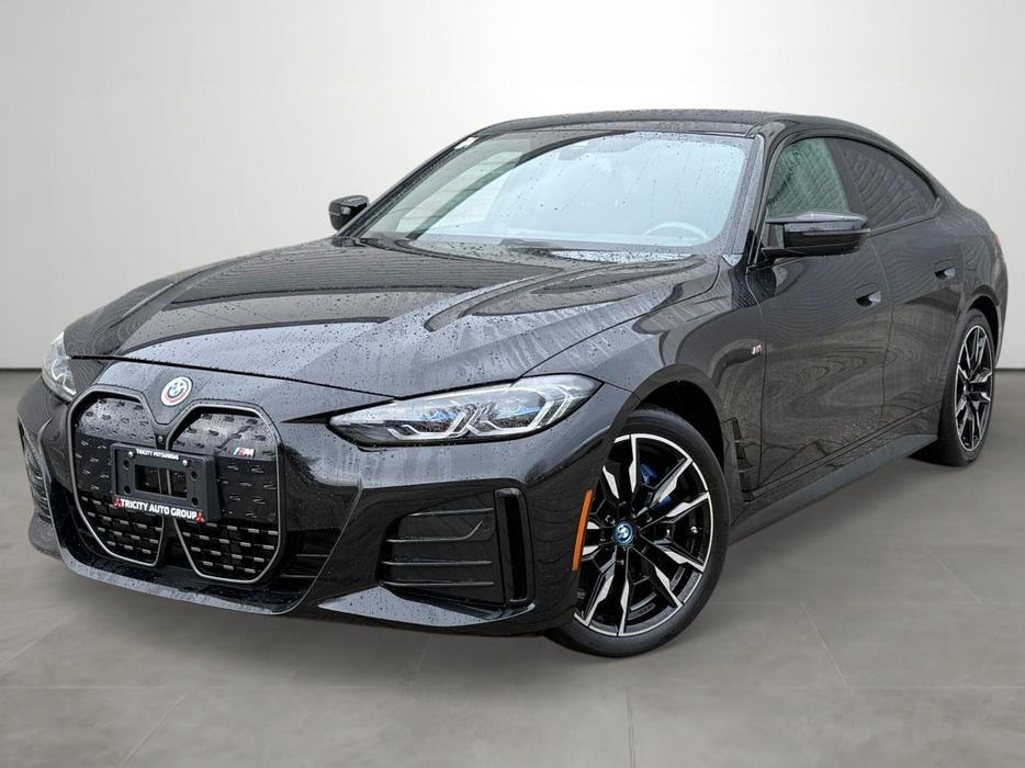 2022 BMW i4 M50 - New Tires, No Accidents, 360 Cameras display photo