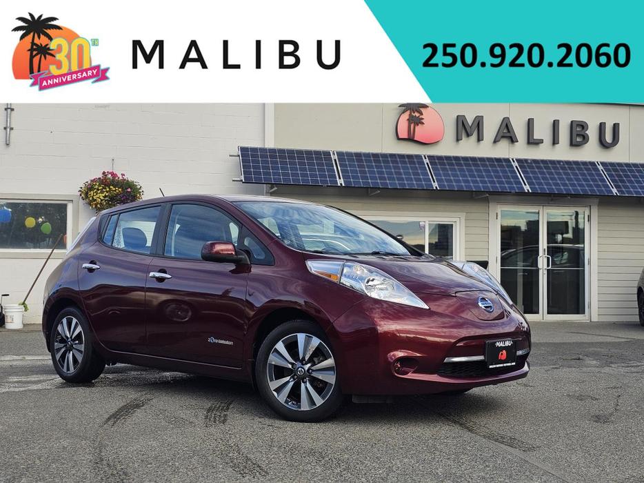 2016 Nissan LEAF 4dr HB SV display photo