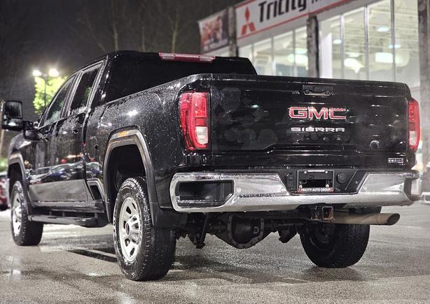 2020 GMC SIERRA 2500HD - Leather, Parking Sensors, BlueTooth, Local BC image 8