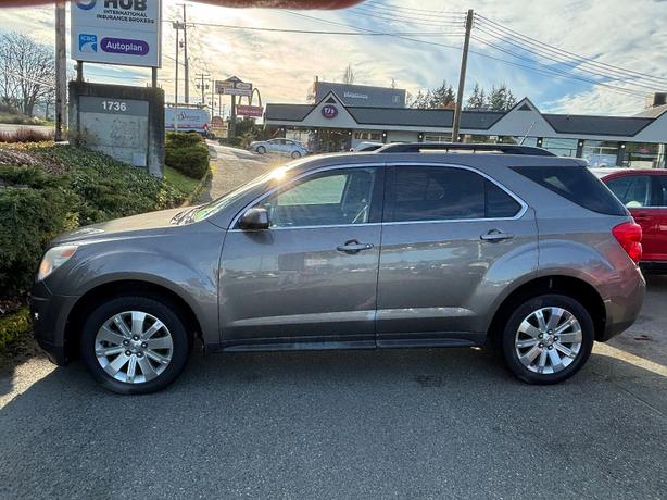 2010 Chevrolet  Equinox LT w/1LT image 8