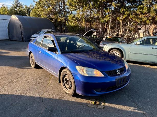 2004 Honda  Civic LX image 3