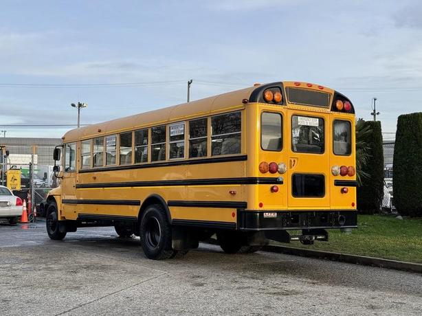 2013 International 3000 35-Passenger School Bus Diesel image 7