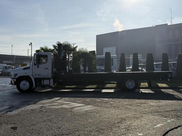 2015 Hino 358 22-Foot Flat Deck Truck with Dump Function and Amco Veba Crane image 7
