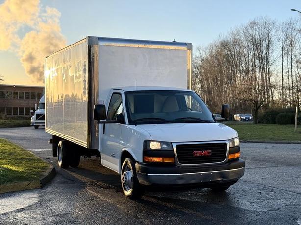 2015 GMC Savana G4500 16-Foot Duramax Diesel Cube Van with Rear Shelving image 2
