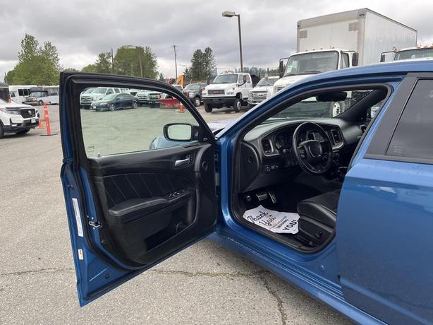 2022 Dodge Charger GT AWD image 8