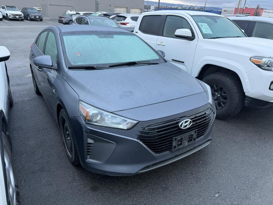 2019 Hyundai IONIQ Hybrid Essential ONE OWNER! NO ACCIDENT! HEATED STEERING WHEE display photo