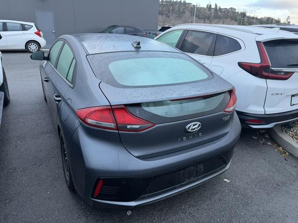 2019 Hyundai IONIQ Hybrid Essential ONE OWNER! NO ACCIDENT! HEATED STEERING WHEE image 3