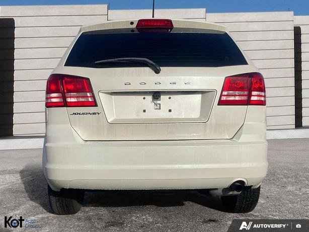 2016 Dodge Journey FWD 4dr Canada Value Pkg NO ACCIDENTS! FULLY INSPECTED! REARV image 5