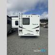 Used 2018 Winnebago Spirit 22M thumbnail image 4