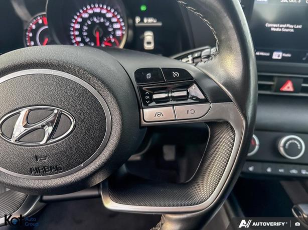 2021 Hyundai Elantra Preferred ! SMART CRUISE! BLINDSPOT! REAR CROSS TRAFFIC! WI image 8