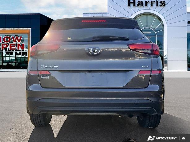 2020 Hyundai Tucson Preferred | Heated Seats | No Accidents! image 5
