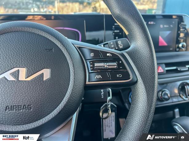 2024 Kia Seltos LX image 8