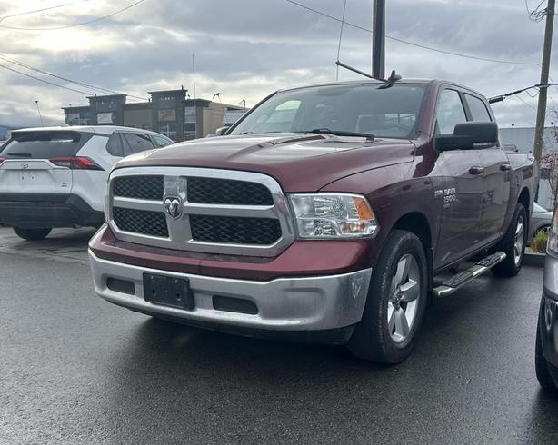2019 RAM 1500 Classic SLT AUTO, KEYLESS ENTRY, BACK UP CAMERA, BLUETOOTH, TOW PA image 1