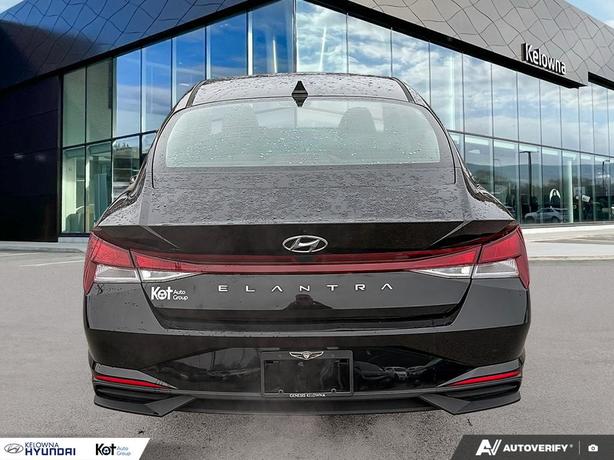 2022 Hyundai Elantra Essential ! NO ACCIDENT! BACKUP CAMERA! GREAT ON GAS! image 5