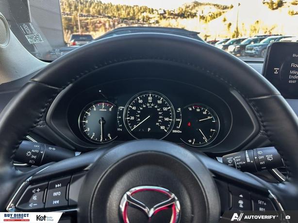 2025 Mazda CX-5 GS image 8