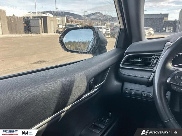 2024 Toyota Camry SE AUTO, KEYLESS ENTRY, BACK UP CAMERA, BLUETOOTH, HEATED SEAT image 8