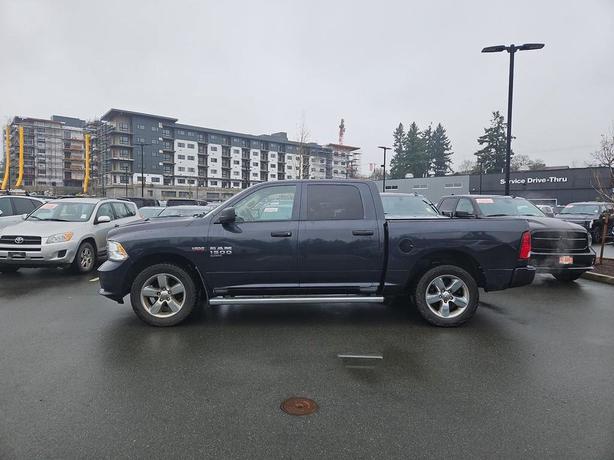 2019 RAM 1500 Classic Express | No Reported Accidents | Backup Camera! image 3