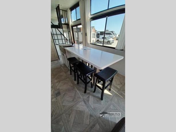 Used 2024 Forest River RV Wildwood Grand Lodge 44VIEW image 8