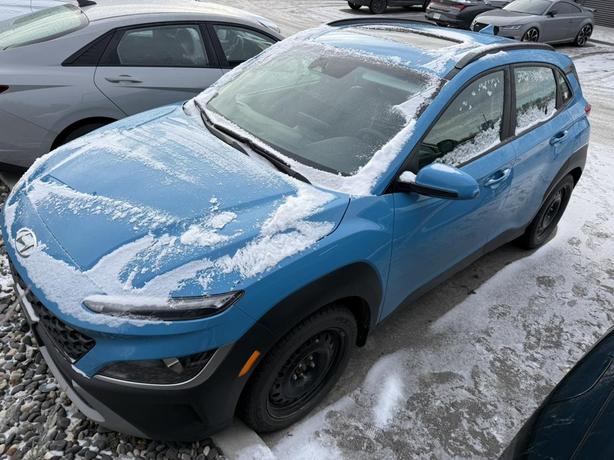 2023 Hyundai Kona Preferred LEATHER! SUNROOF! BACKUP CAMERA! BLINDSPOT! NO ACCID image 2