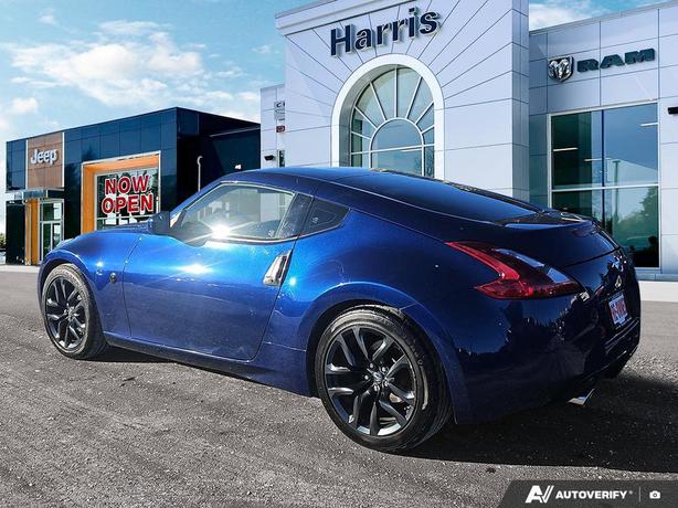 2018 Nissan 370z Manual | Heated Seats! image 4