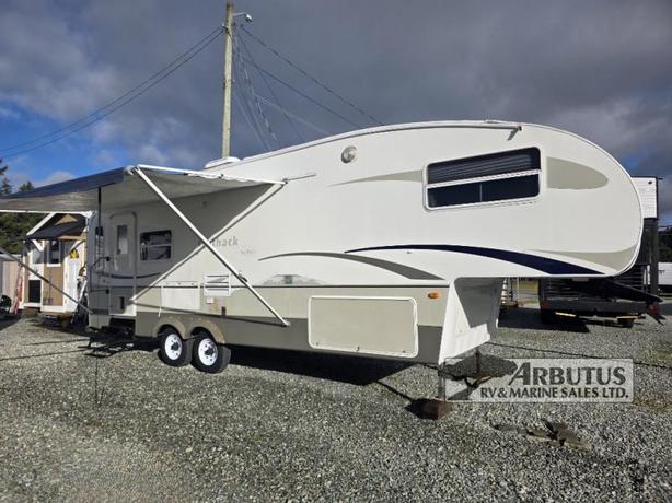 Used 2005 Keystone RV Outback Sidney Edition 28FRLS image 1