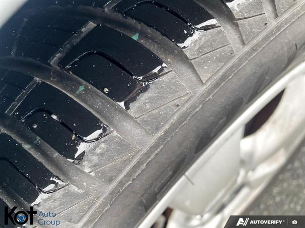 2016 Hyundai Elantra GL MANUAL TRANSMISSION! image 7