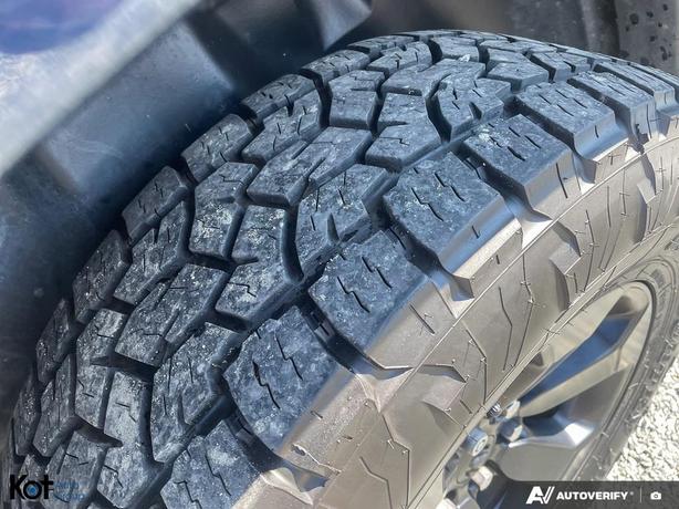 2022 RAM 1500 Limited 4x4 Crew Cab 5'7" Box NAV! HEATED VENTED SEATS! HARMON KAR image 7