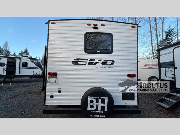 Used 2023 Forest River RV EVO T2230RB image 6