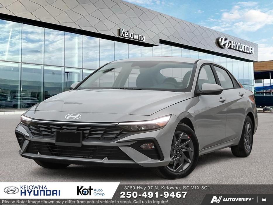 2025 Hyundai Elantra Preferred HEATED STEERING WHEEL/ SEAT! APPLE CARPLAY ANDROI display photo