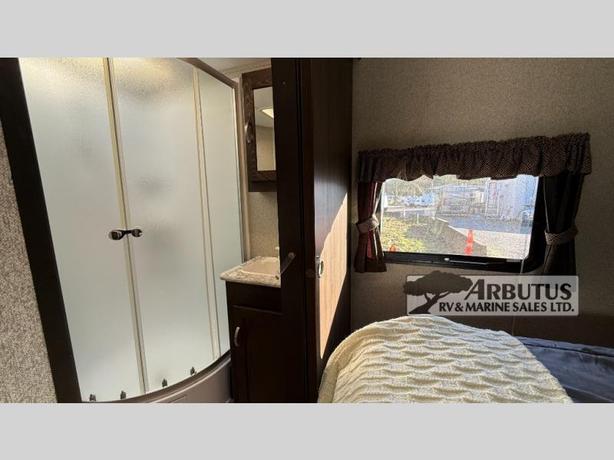 Used 2018 Keystone RV Springdale 252RL image 6