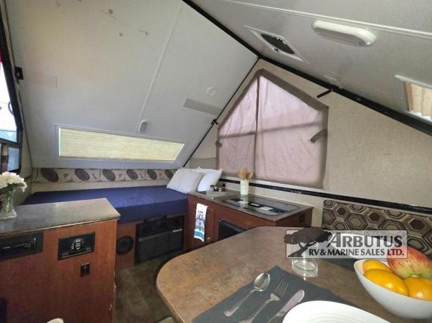 Used 2016 Forest River RV Rockwood Hard Side Series A122S image 8