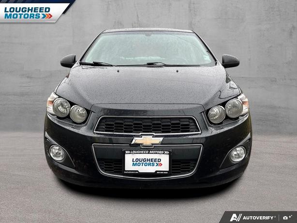 2015 Chevrolet Sonic image 2