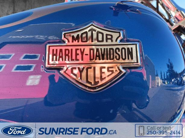 2008 Harley Davidson Rocker C - Softail CLASSIC HARLEY SOUL WITH MODERN STYLE image 1